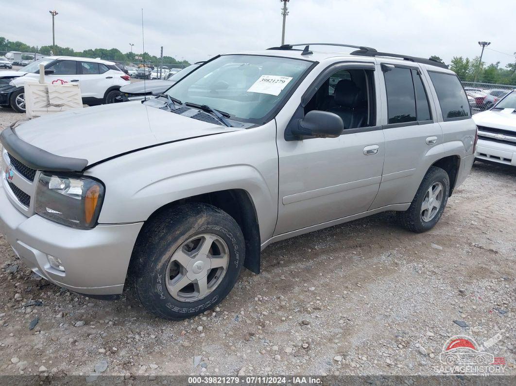 1GNDT13S372248423 2007 CHEVROLET TRAILBLAZER photo no. 2
