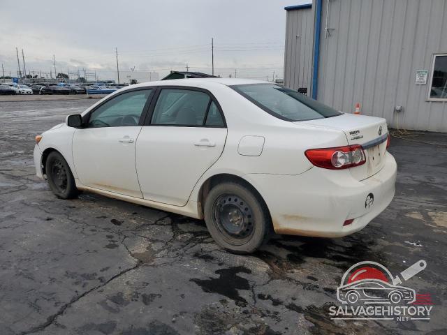 2T1BU4EE1CC805265 2012 TOYOTA COROLLA photo no. 2