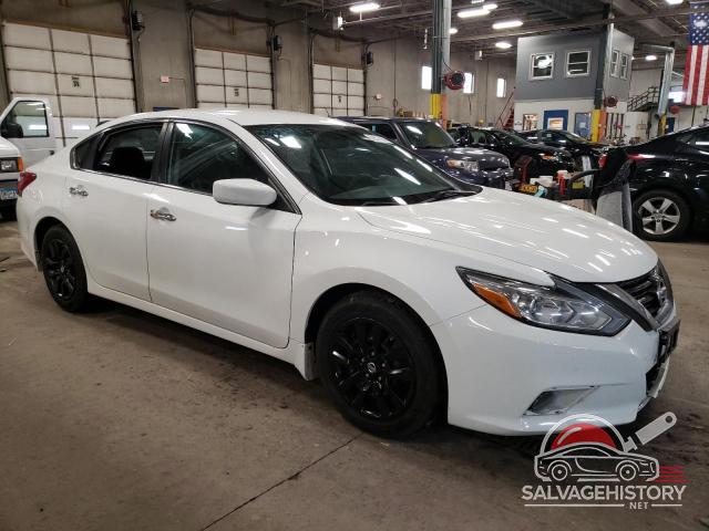 1N4AL3AP2GC178970 2016 NISSAN ALTIMA photo no. 4