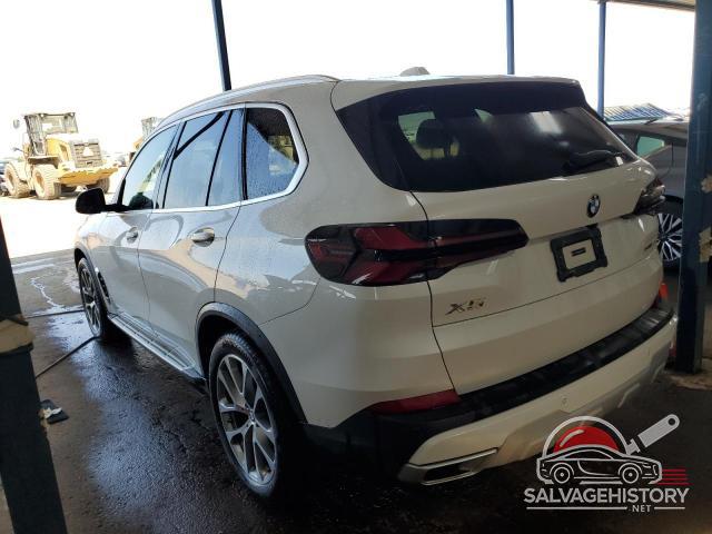 5UX23EU01R9U94447 2024 BMW X5 photo no. 2