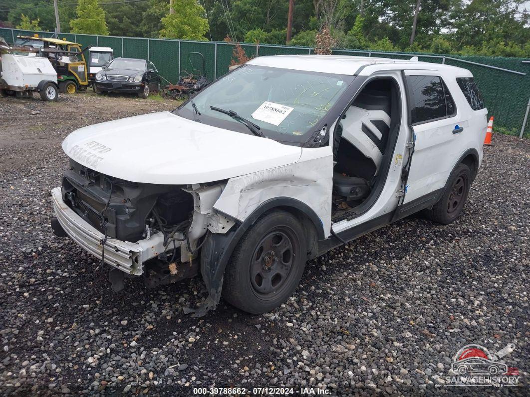 1FM5K8AR9HGD92602 2017 FORD EXPLORER photo no. 2