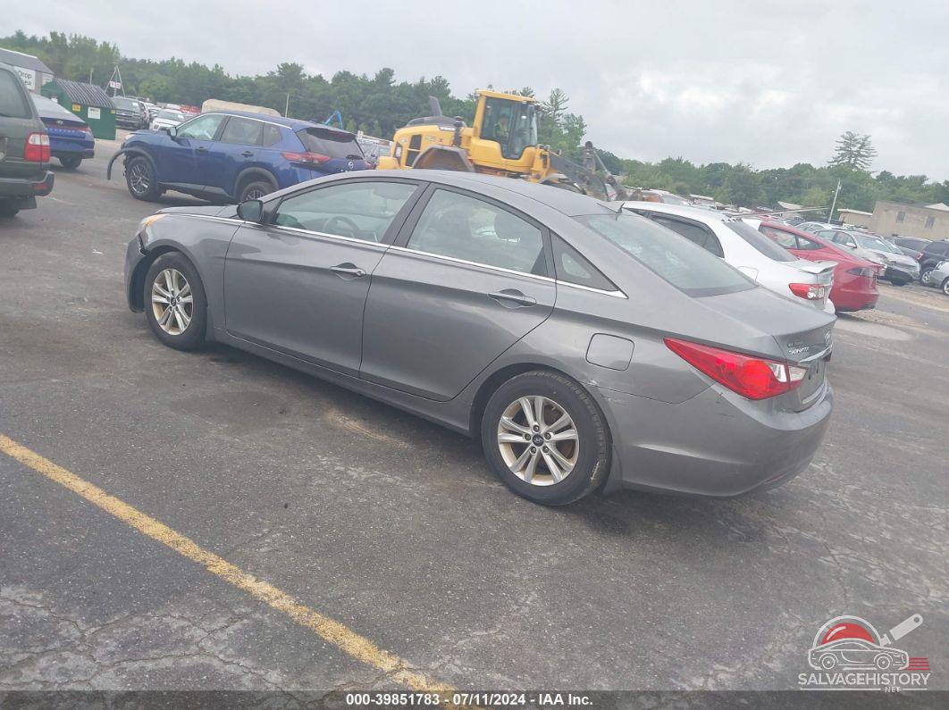 5NPEB4ACXDH810423 2013 HYUNDAI SONATA photo no. 3