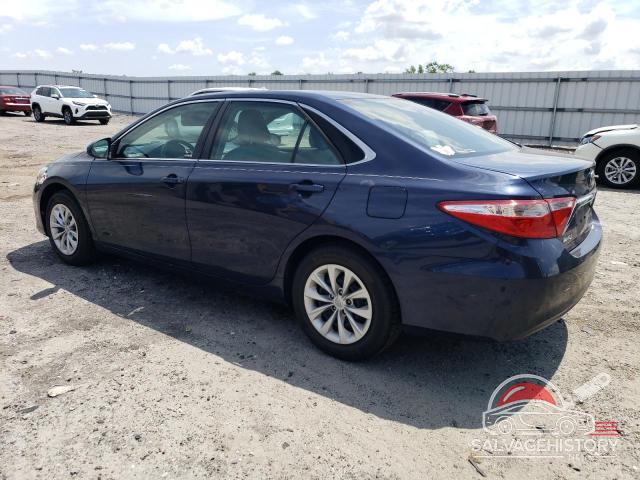 4T4BF1FK0FR484874 2015 TOYOTA CAMRY photo no. 2