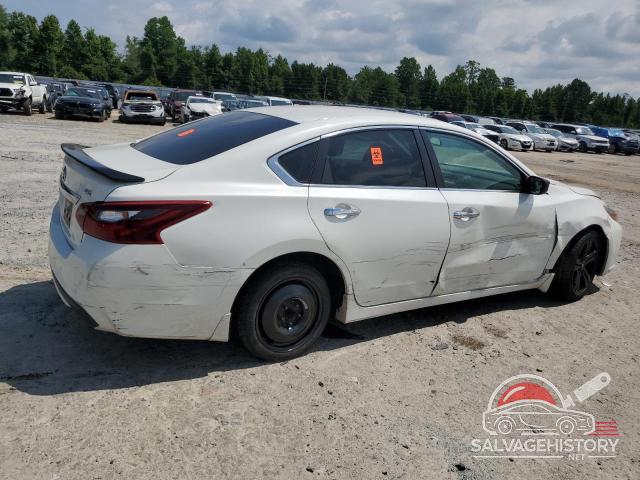 1N4AL3AP4HN360305 2017 NISSAN ALTIMA photo no. 3