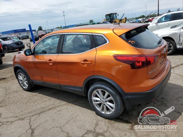 JN1BJ1CP1HW033556 2017 NISSAN ROGUE photo no. 2