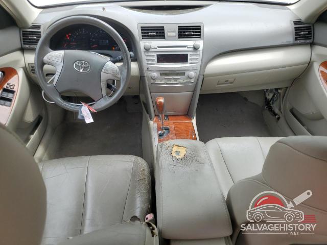 4T1BF3EK3BU721438 2011 TOYOTA CAMRY photo no. 8