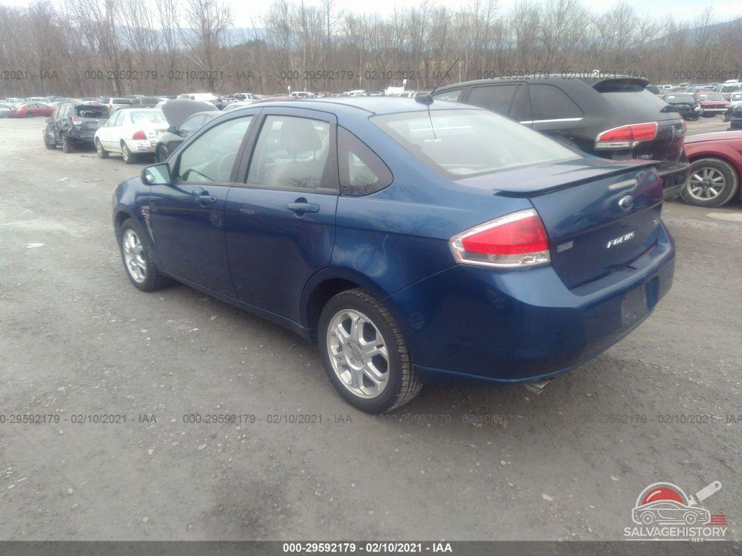 1FAHP35N88W148092 2008 FORD FOCUS photo no. 3