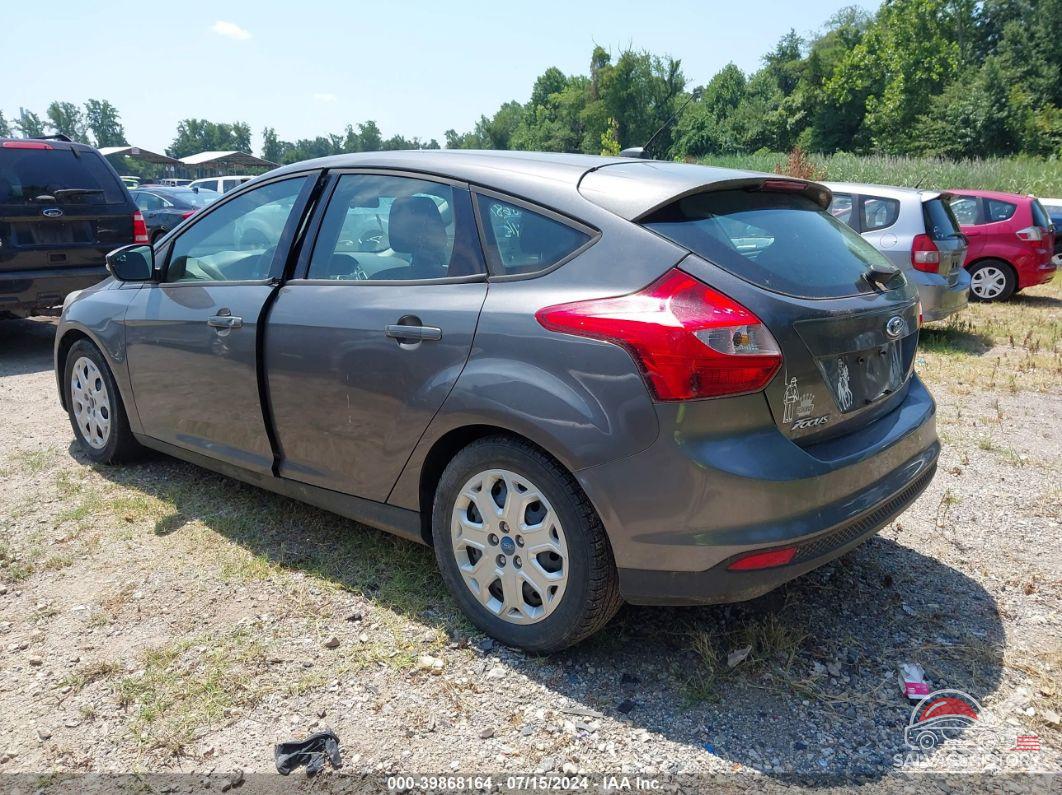 1FAHP3K29CL247962 2012 FORD FOCUS photo no. 3