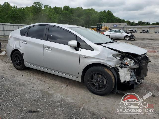 JTDKN3DU3E0391869 2014 TOYOTA PRIUS photo no. 4