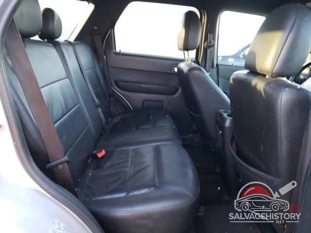 1FMCU9EG9AKC72740 2010 FORD ESCAPE photo no. 11