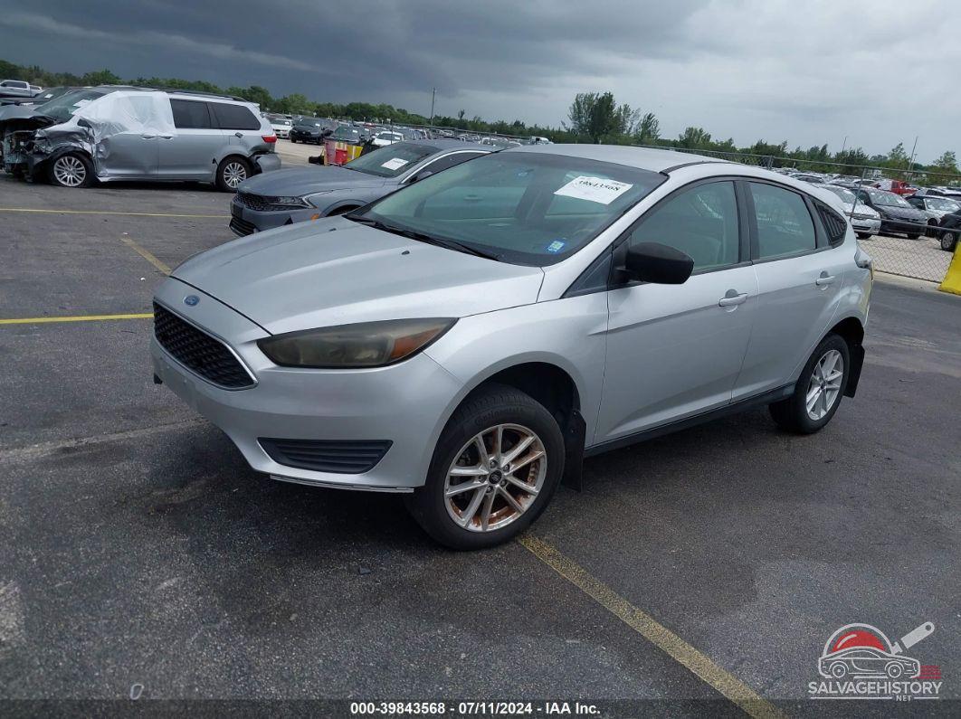 1FADP3K2XJL225075 2018 FORD FOCUS photo no. 2