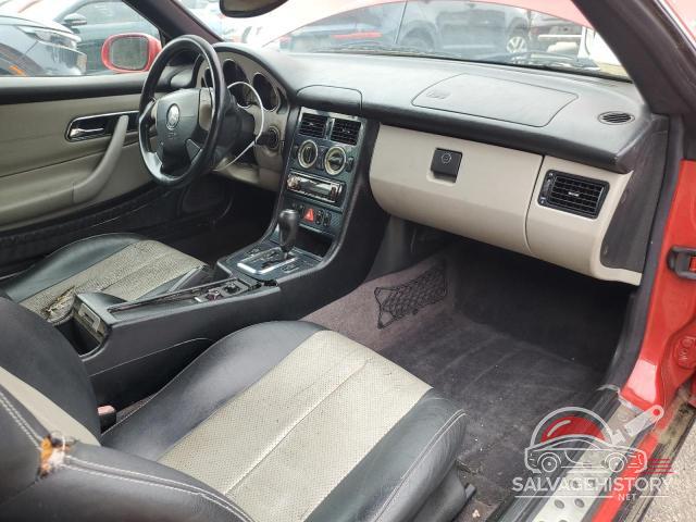 WDBKK47F2XF129299 1999 MERCEDES-BENZ SLK-CLASS photo no. 8