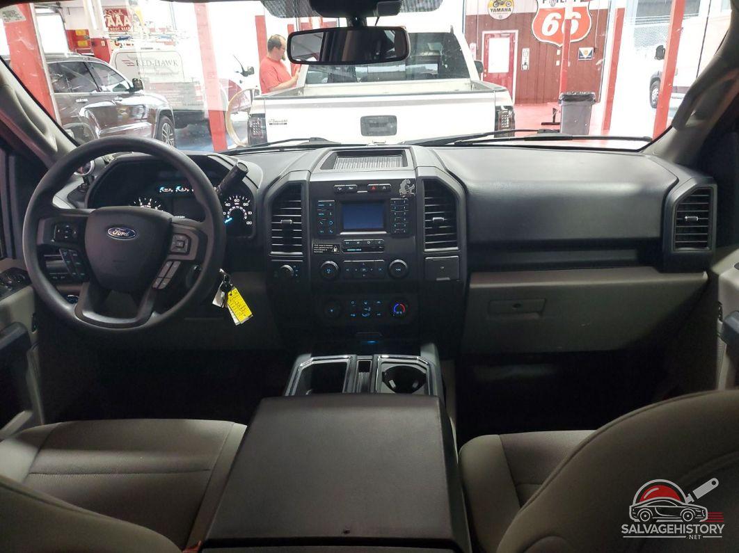 1FTFW1E52KKD85099 2019 FORD F-150 photo no. 4