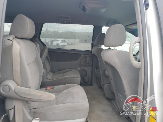 5TDZA23C54S013495 2004 TOYOTA All Models photo no. 11