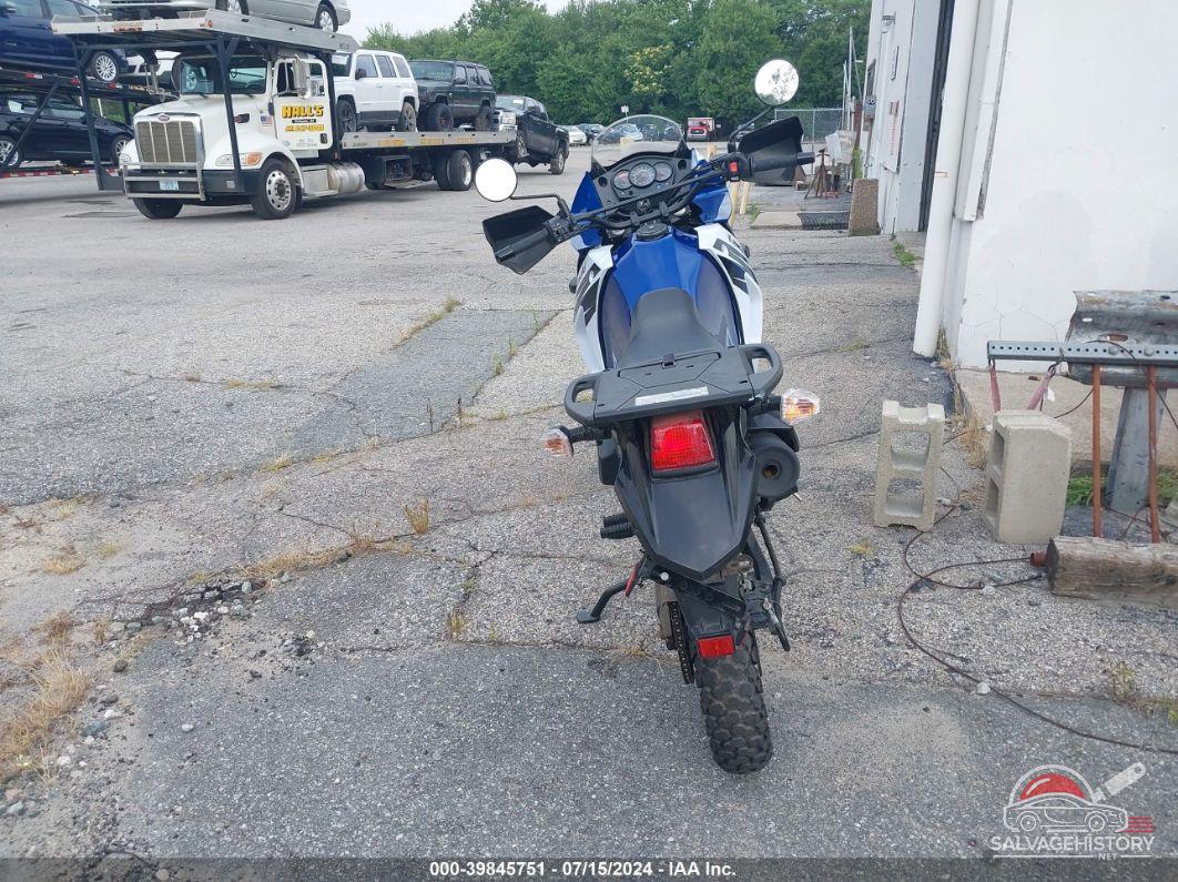 JKAKLEE11CDA44582 2012 KAWASAKI KL650 photo no. 6