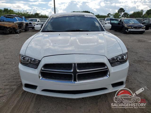 2C3CDXBG8DH624834 2013 DODGE CHARGER SE photo no. 5