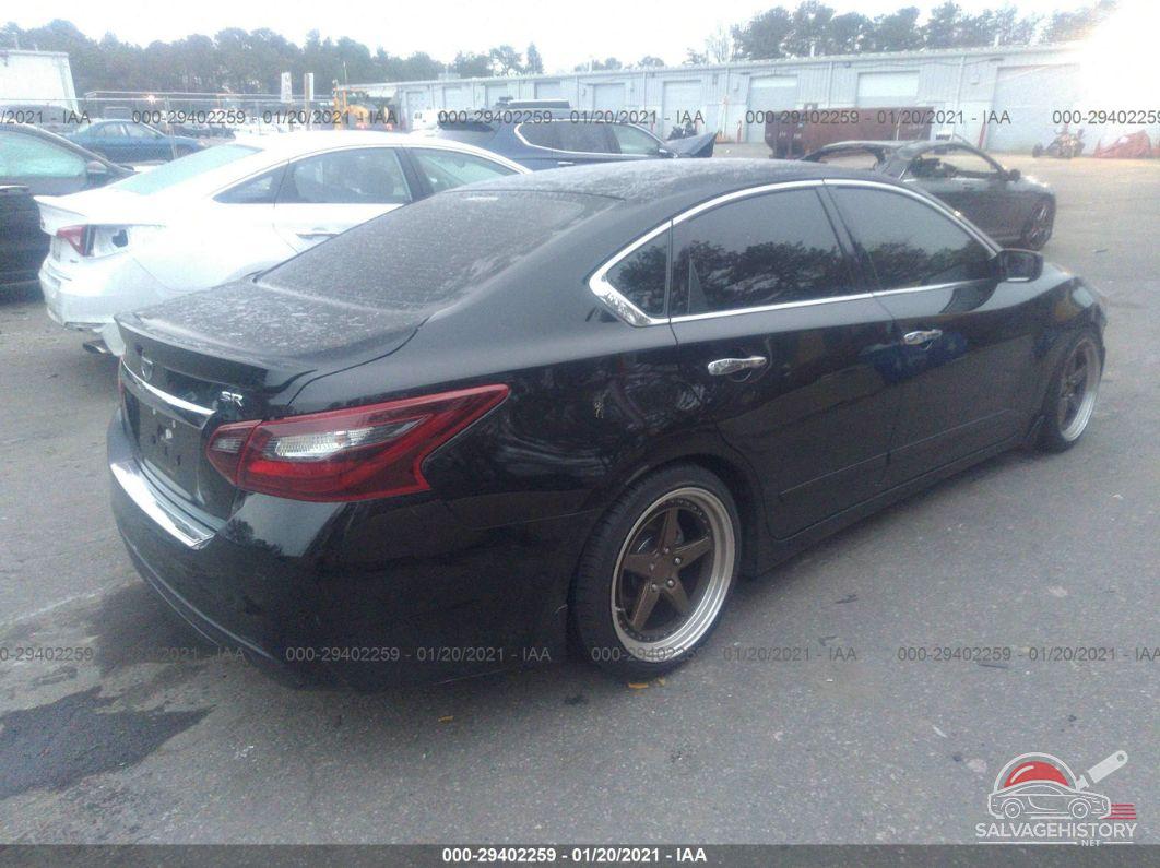 1N4AL3AP2HC137725 2017 NISSAN ALTIMA photo no. 4