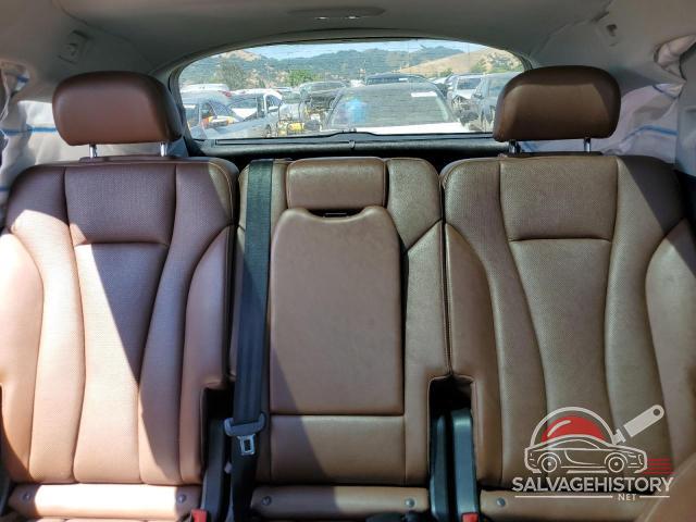 WA1LAAF71HD052160 2017 AUDI Q7 photo no. 10