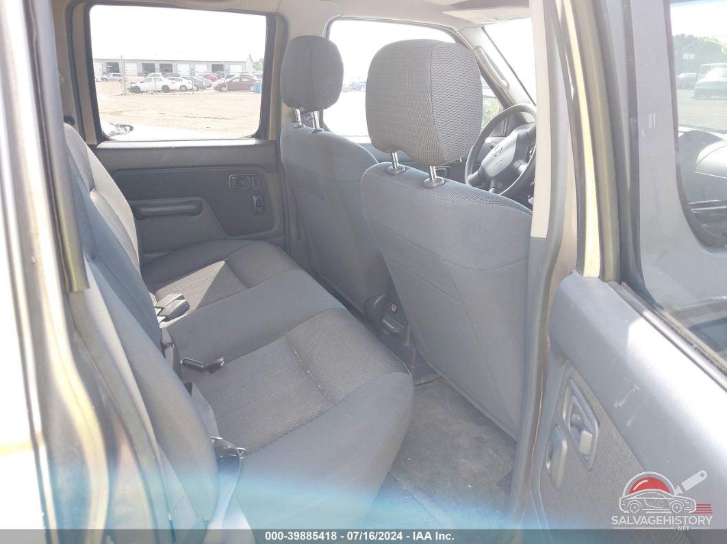 1N6ED27T84C451703 2004 NISSAN FRONTIER photo no. 8