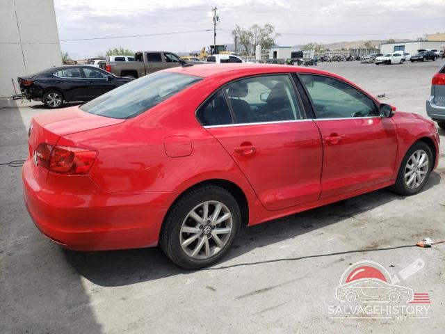 3VWD07AJ6EM211562 2014 VOLKSWAGEN JETTA photo no. 3