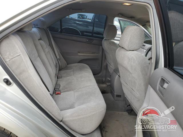 4T1BE32K83U750572 2003 TOYOTA CAMRY photo no. 10