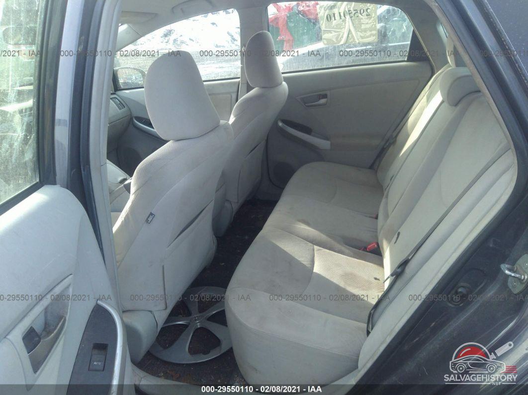 JTDKN3DU2D1692643 2013 TOYOTA PRIUS photo no. 8