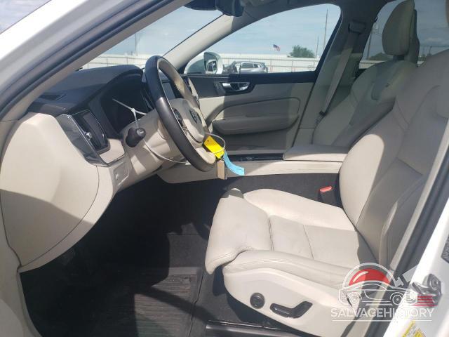 YV4102RL9J1023962 2018 VOLVO XC60 photo no. 7