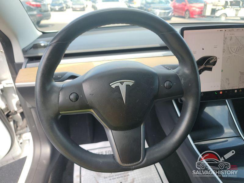 5YJ3E1EB7LF636905 2020 TESLA MODEL 3 photo no. 7