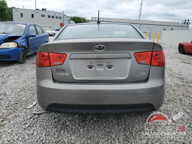KNAFU4A25D5646386 2013 KIA FORTE photo no. 6