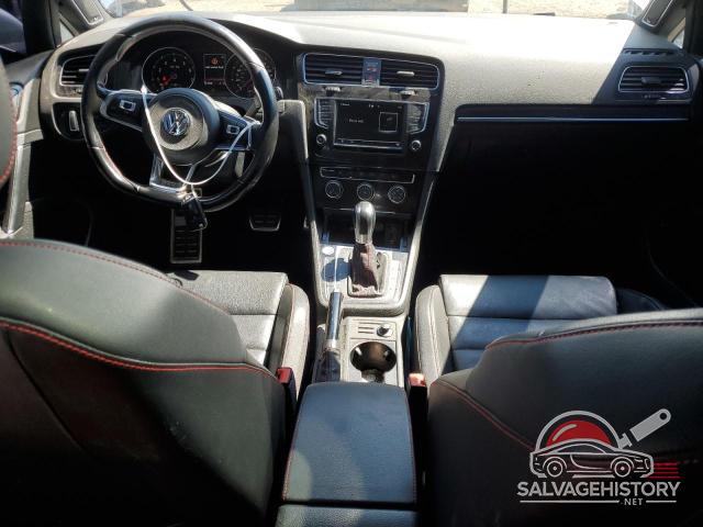 3VW447AU8HM001659 2017 VOLKSWAGEN GTI photo no. 8