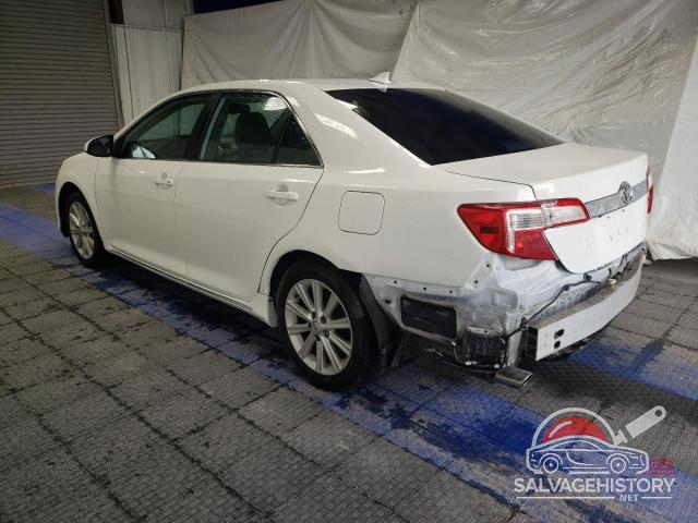 4T1BK1FK2CU506925 2012 TOYOTA CAMRY photo no. 2
