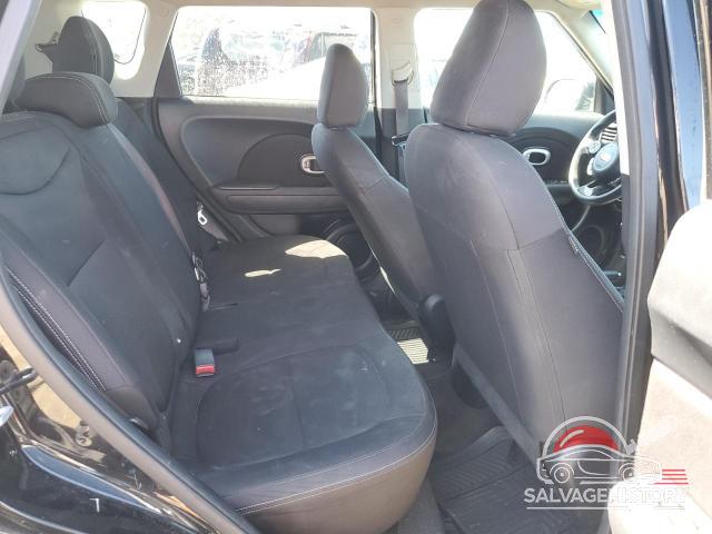 KNDJN2A29G7288569 2016 KIA SOUL photo no. 10