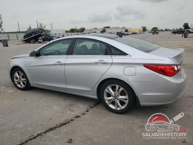5NPEC4AC4DH639780 2013 HYUNDAI SONATA photo no. 2