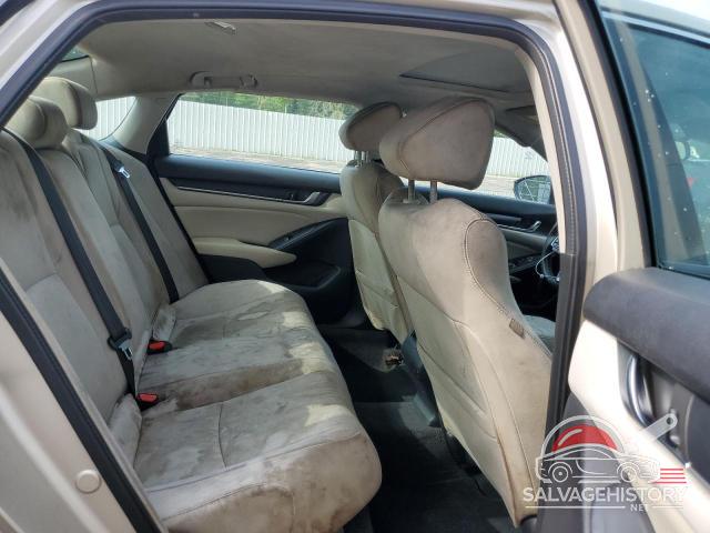 1HGCV1F42JA021007 2018 HONDA ACCORD photo no. 10
