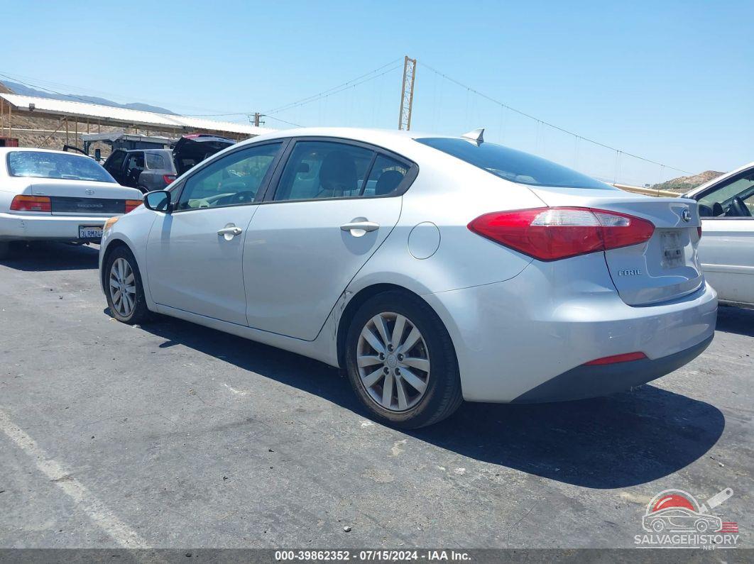 KNAFX4A67F5336835 2015 KIA FORTE photo no. 3