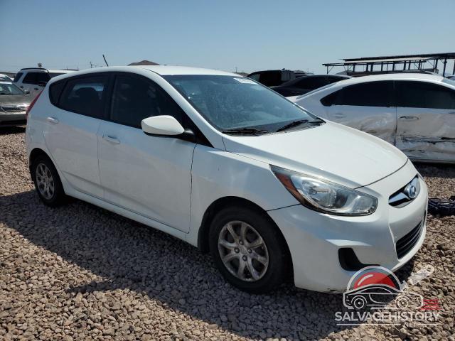 KMHCT5AE1DU132741 2013 HYUNDAI ACCENT photo no. 4