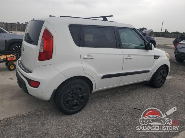 KNDJT2A55D7540720 2013 KIA SOUL photo no. 3