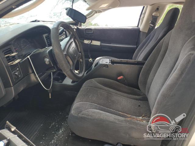 1B7GG42N92S587915 2002 DODGE DAKOTA photo no. 7