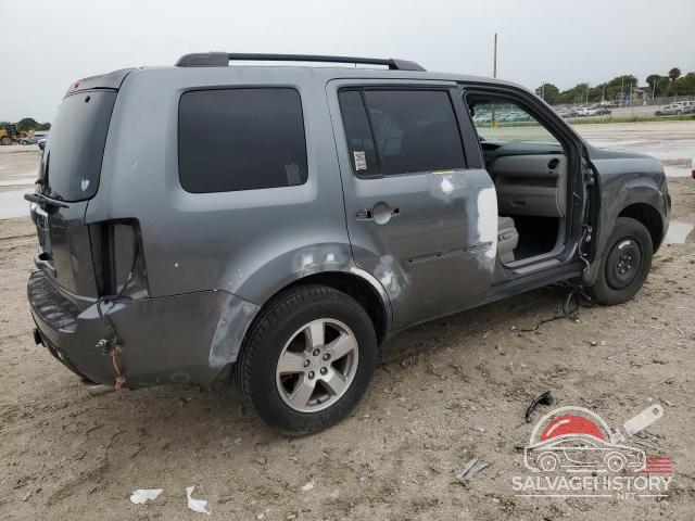 5FNYF3H51AB014690 2010 HONDA PILOT photo no. 3