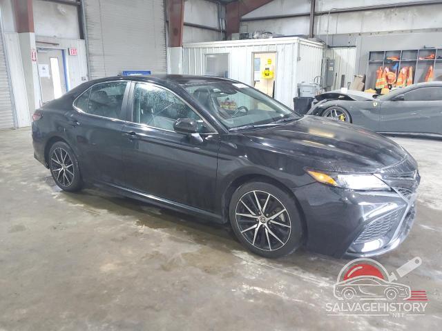 4T1G11AK1MU546656 2021 TOYOTA CAMRY photo no. 4