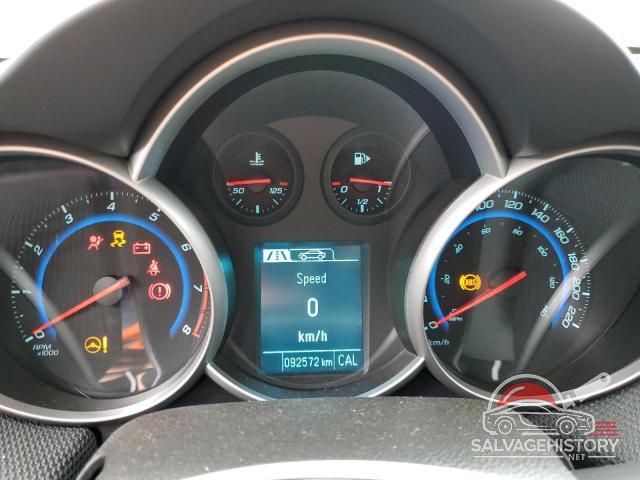 1G1PE5SB5G7180386 2016 CHEVROLET CRUZE photo no. 9