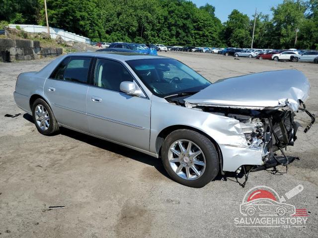 1G6KD5EY1AU123344 2010 CADILLAC DTS photo no. 4