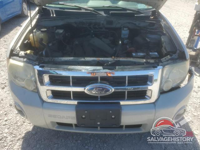 1FMCU93108KC91041 2008 FORD ESCAPE photo no. 12