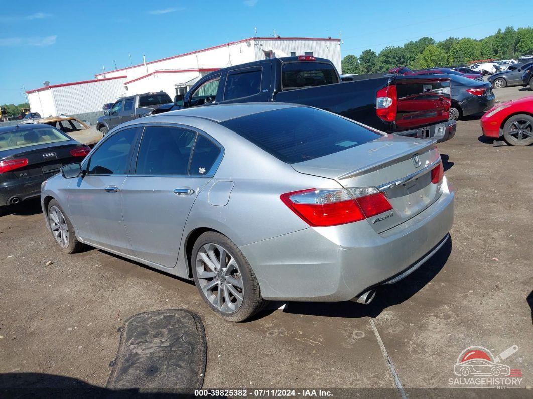 1HGCR2F52FA028713 2015 HONDA ACCORD photo no. 3