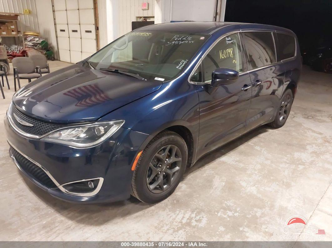 2C4RC1FG9JR126065 2018 CHRYSLER PACIFICA photo no. 2