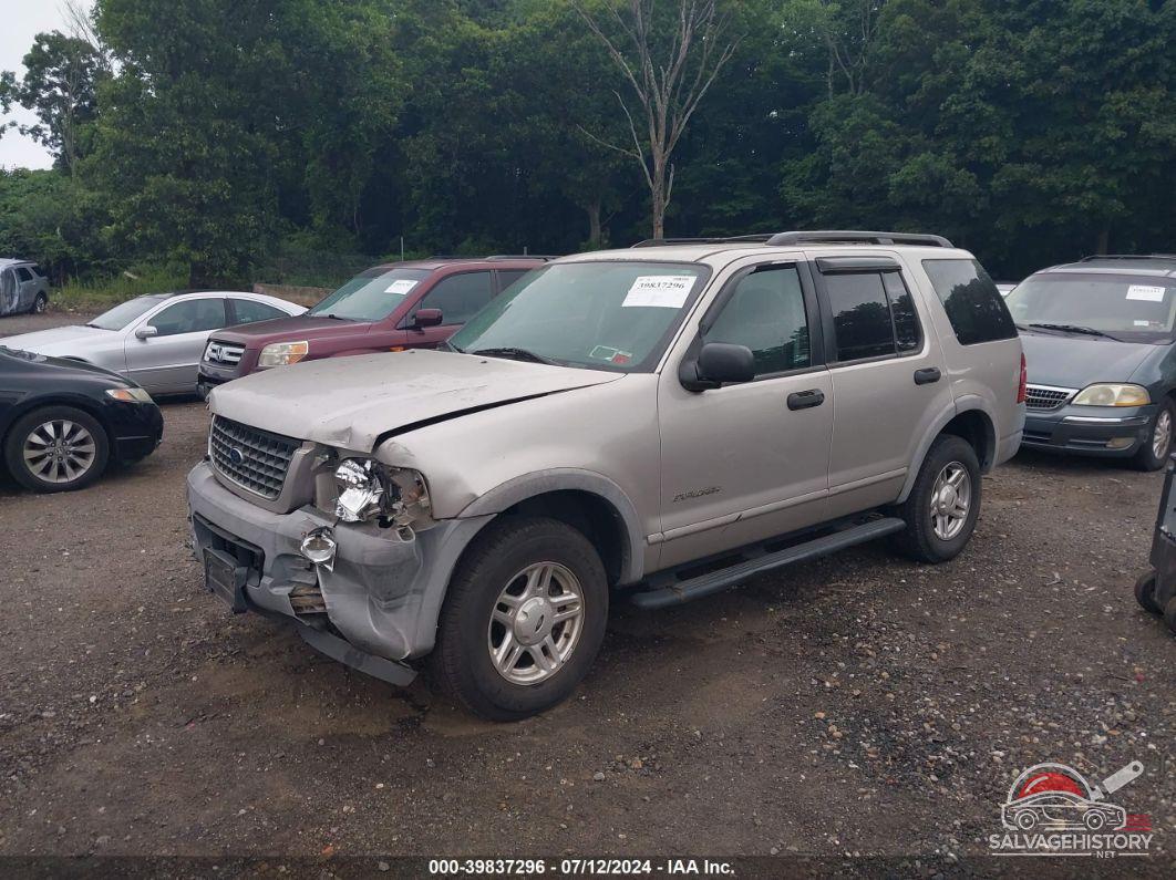 1FMZU62K02UD44142 2002 FORD EXPLORER photo no. 2