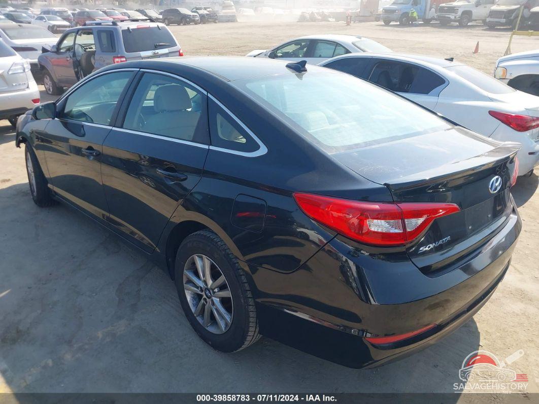 5NPE24AF4HH499068 2017 HYUNDAI SONATA photo no. 3