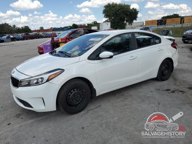 3KPFK4A74JE247151 2018 KIA FORTE photo no. 8