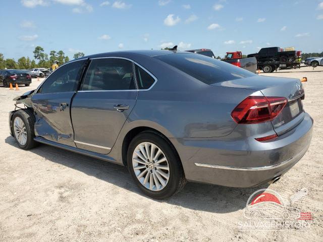 1VWBT7A39HC062070 2017 VOLKSWAGEN PASSAT photo no. 2