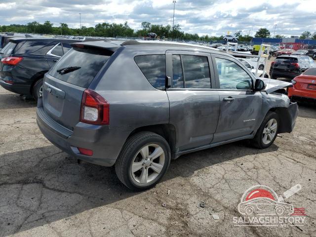 1C4NJDBB7HD143055 2017 JEEP COMPASS photo no. 3